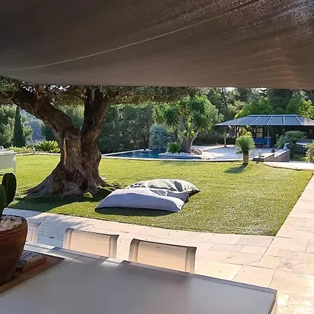 Crystal Roc Villa *