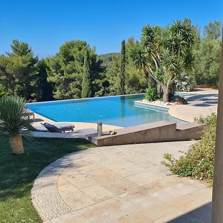 Vila Crystal Roc